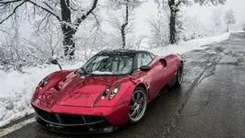 金晨澄清绯闻：车内亲密实为与十年挚友相聚